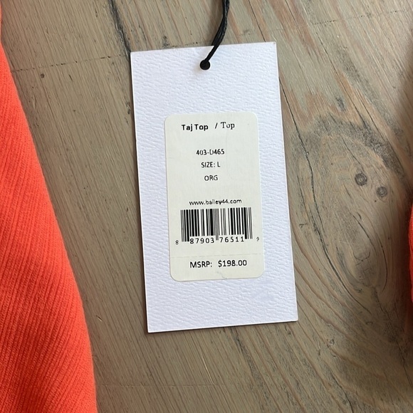 Bailey 44 Taj Long Sleeve Crinkle Texture Front Tie Cut Out Top Orange L - Picture 8 of 11